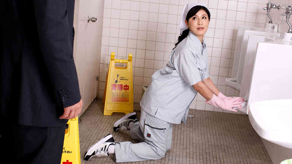 パコパコママ-❤4avlove出品021019_031-❤4avlove出品便所で悶える清楚な掃除婦